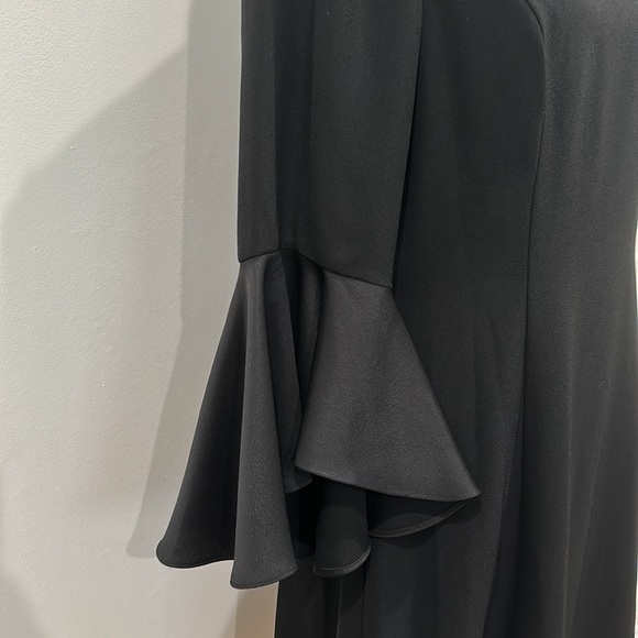 Adrianna Papell Crepe-Back Satin with Ruffle Sleeve Dress Size 8 - Picture 8 of 16